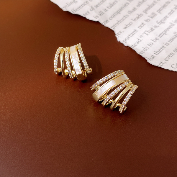 Attractive Half Circle Hoop Earring