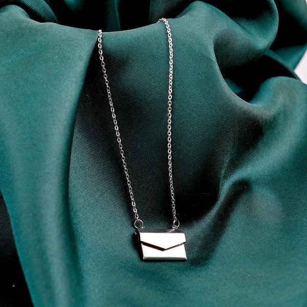Letter of Heart Envelope Necklace