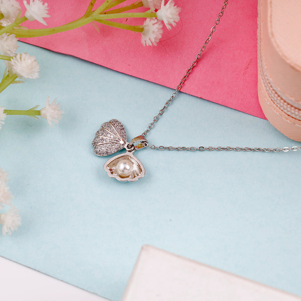 Silver Shell pearl necklace Pendant