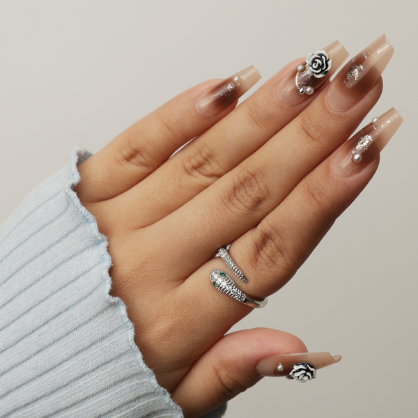 Silver Green Eyes Snake Ring