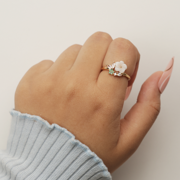 White Flower Fancy Ring