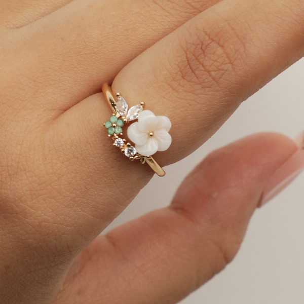 White Flower Fancy Ring