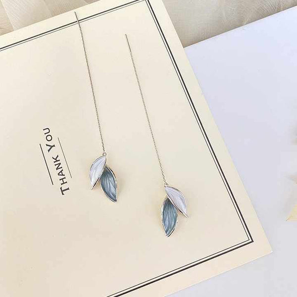 Leaf Design Long Chain Tassel Earring