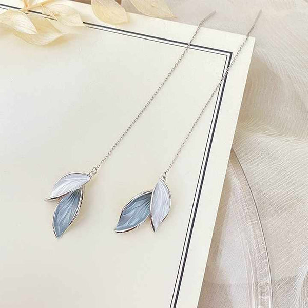 Leaf Design Long Chain Tassel Earring