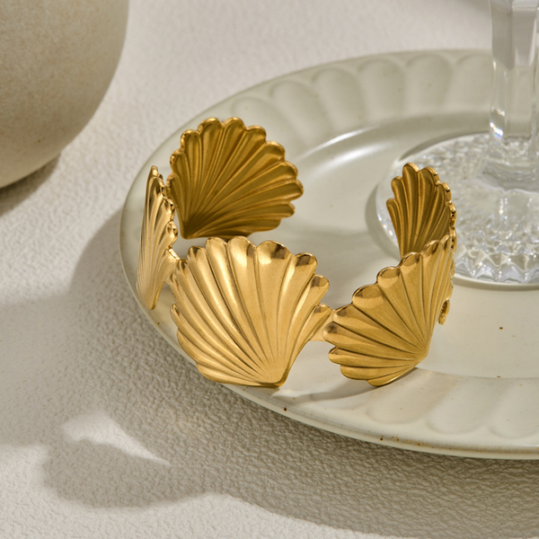 Golden Ocean Seashell Bracelet