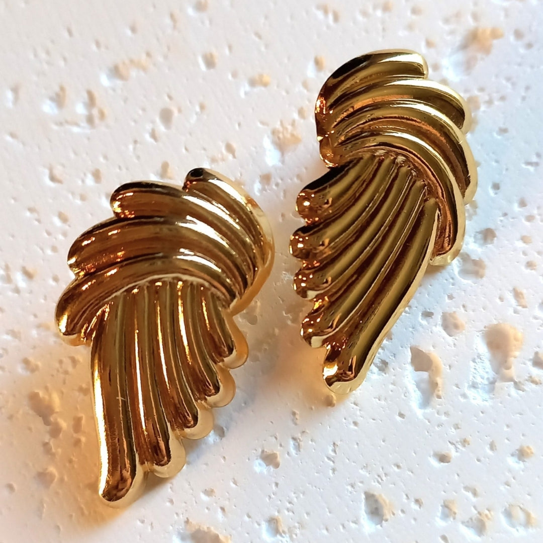 Anti Tarnish Gold Unique Style Stud Earring