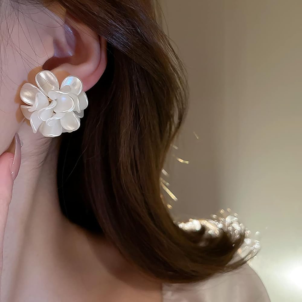 Big Flower Design Stud Earring