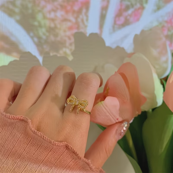 Princess Knot Grace Bow Ring