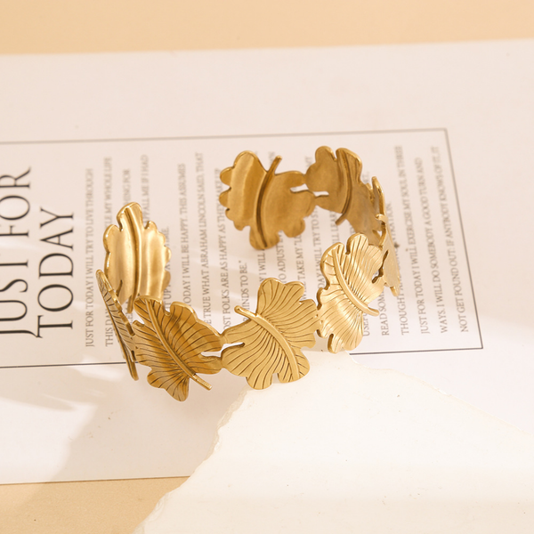 Golden Maple Leaf Bracelet