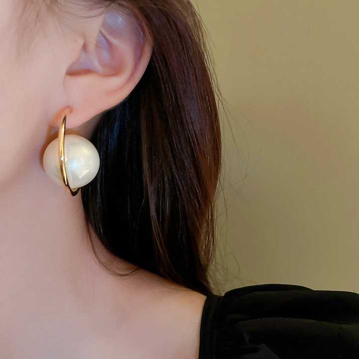 Modern Hoop Pearl Earrings