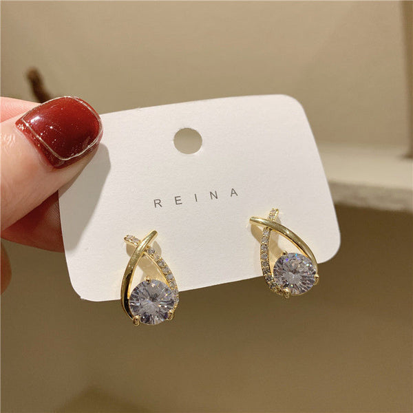 Pack Of 2 Golden Pearl Earrings