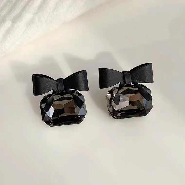 Black Bow Shaped Crystal Shine Drop Earring