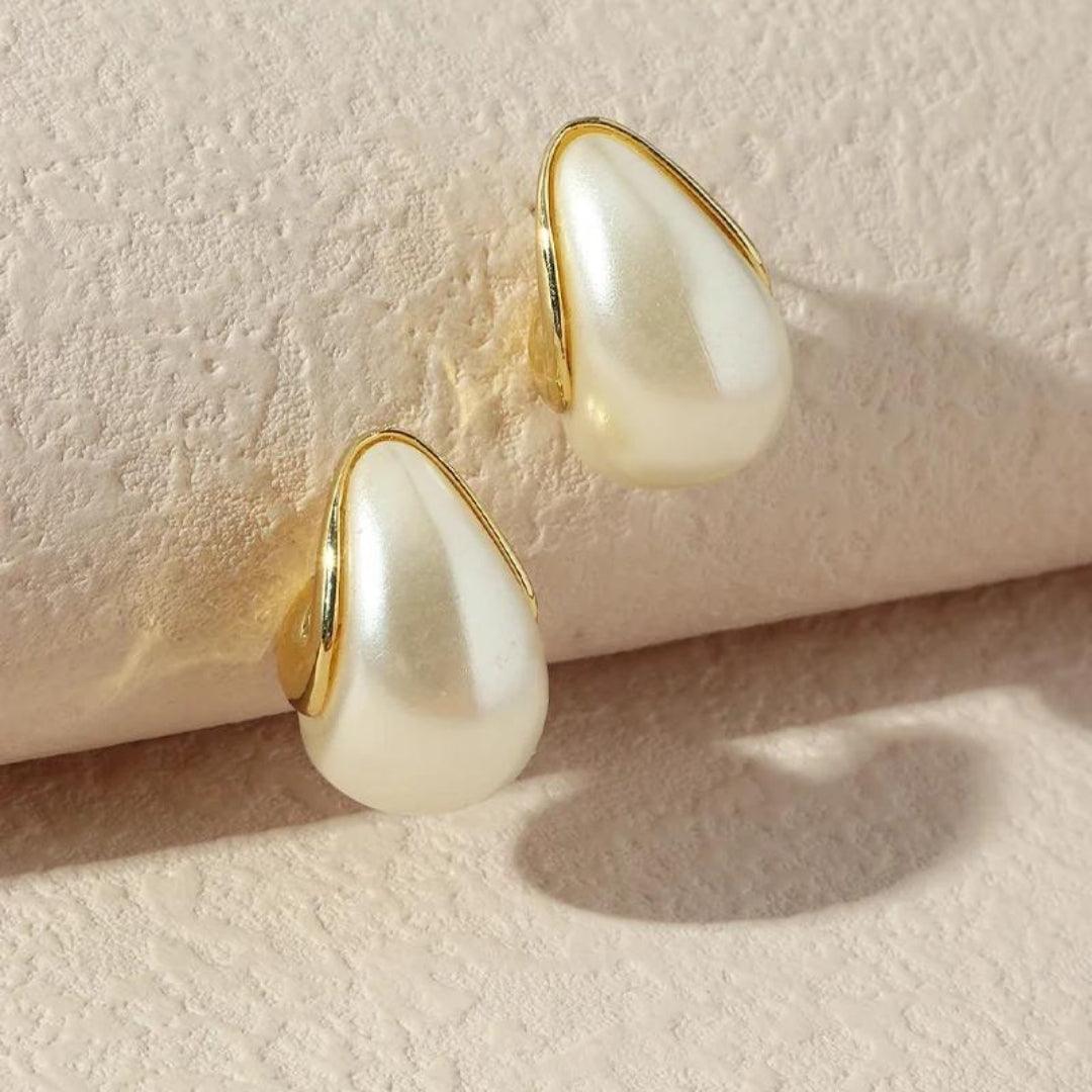 Teardrop Pearl Stud Earrings