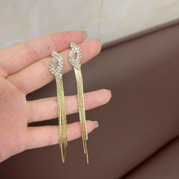 Golden Tassel chain earrings