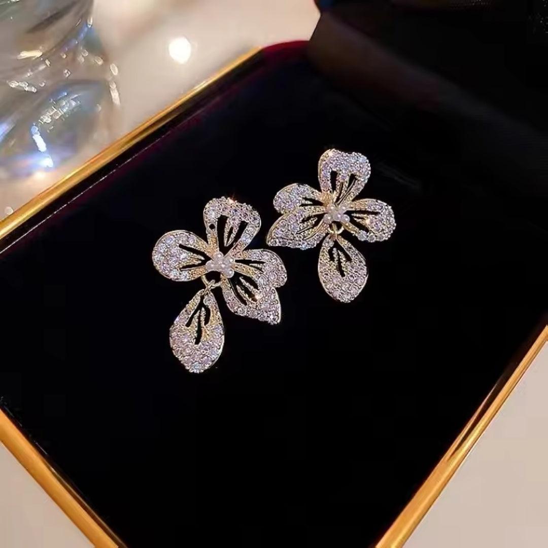 Sparkling Flower Stud Earrings