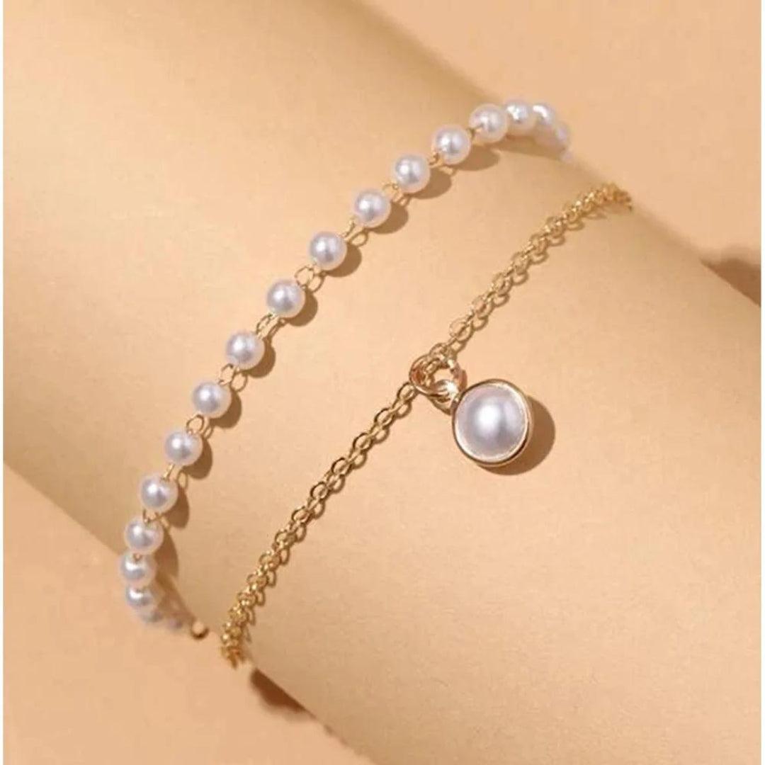 Pearl and Chain Bracelet with Pendant