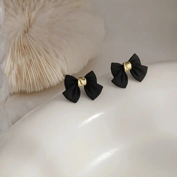 Black Bow Earring