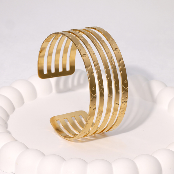 Golden Layers Bracelet