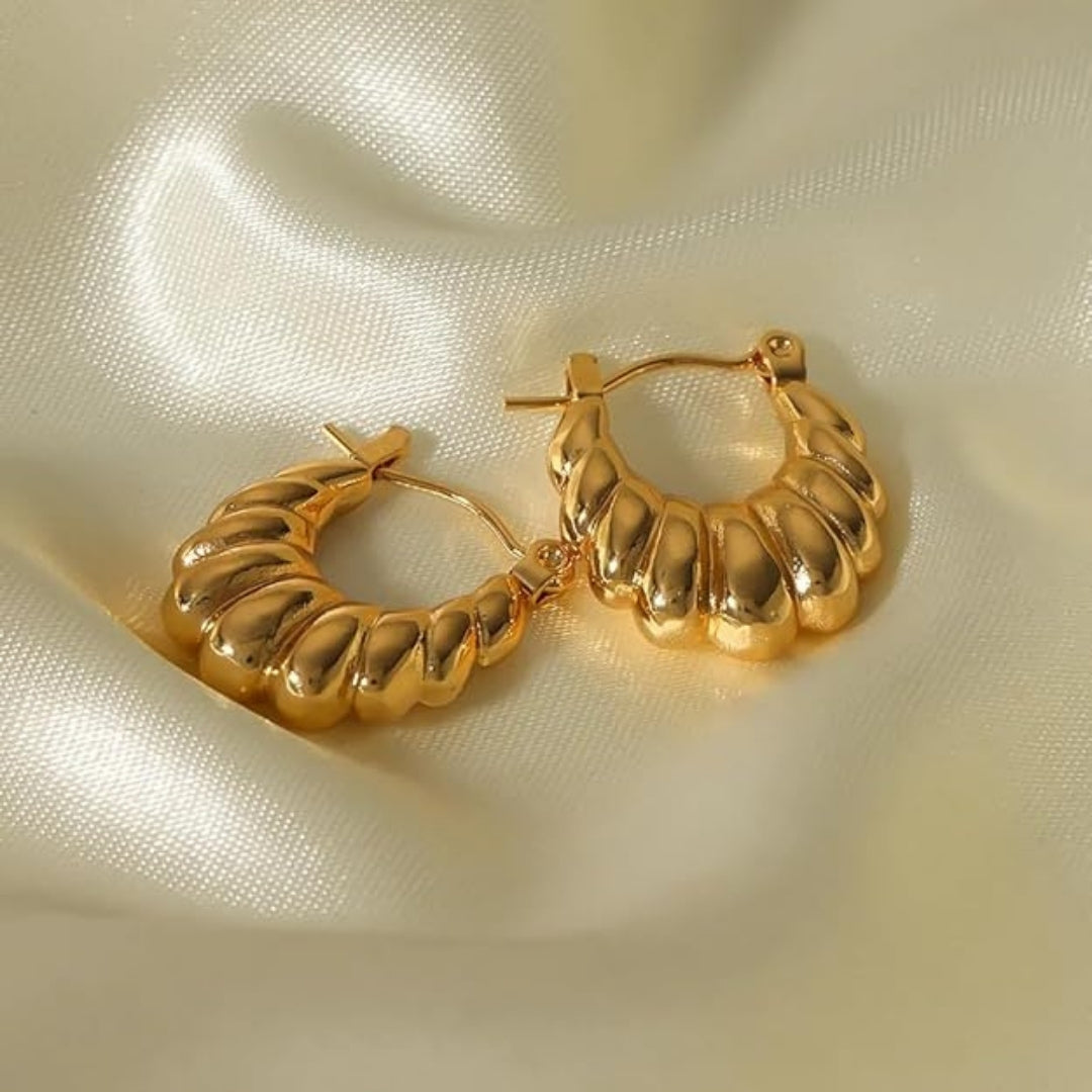 Anti Tarnish Gold Puffed Shell Design Hoop Earrings