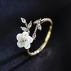 Gold White Flower With Leaf Ring