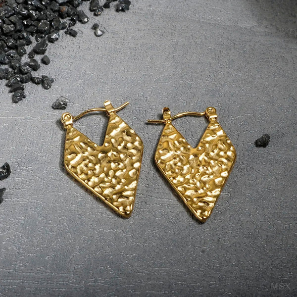 Anti tarnish v shape hoop earrings