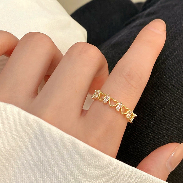 Golden Twinkle Heart Ring