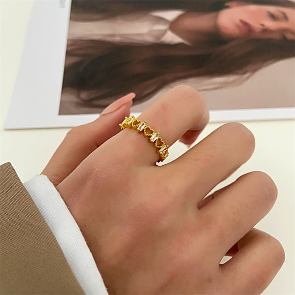 Golden Twinkle Heart Ring