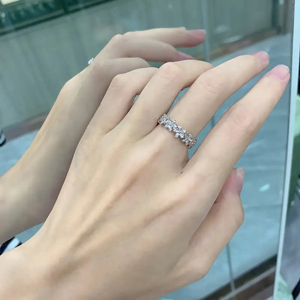 Silver Flower Daisy ring