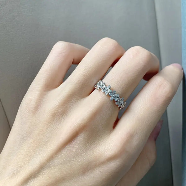 Silver Flower Daisy ring