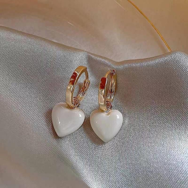 Heart Dangle Earring