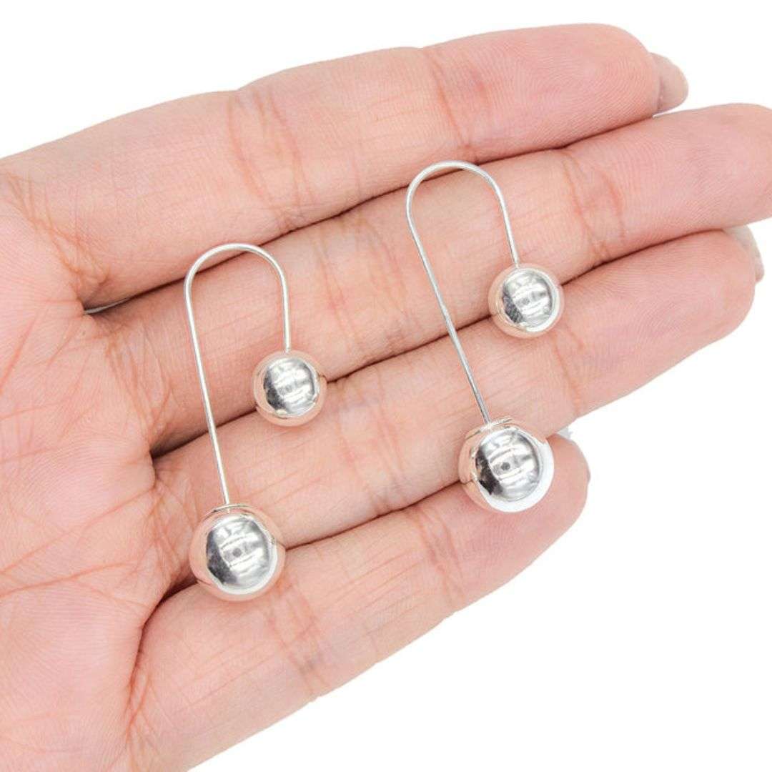 Silver Pearl Hanging Earrings