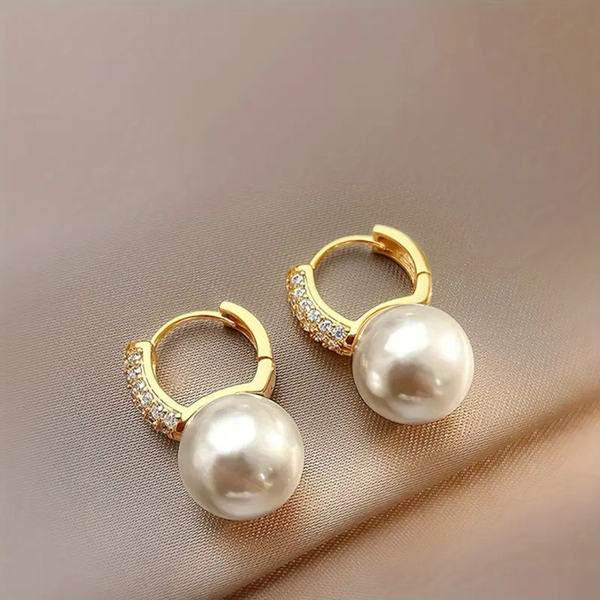 Stylish Pearl Drop Earring
