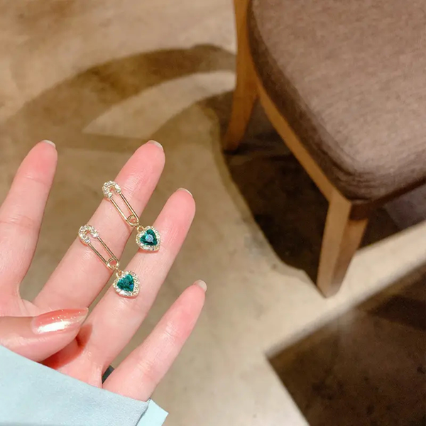 Emerald Green Drop Dangle Earring