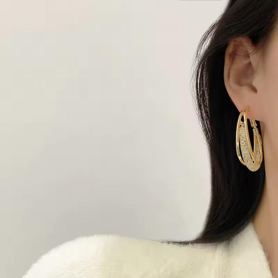 Elegant Gold Textured Hoop Earrings