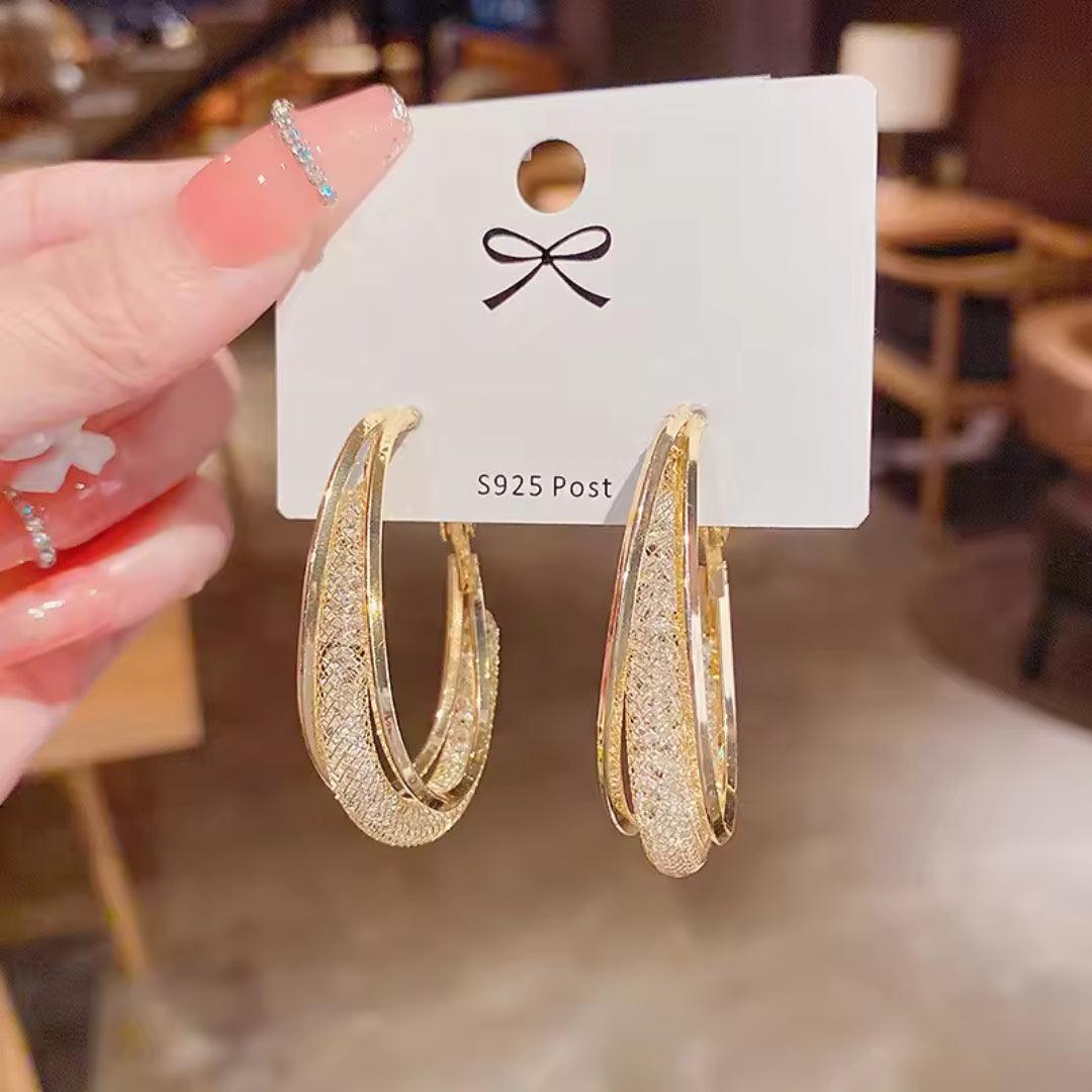 Elegant Gold Textured Hoop Earrings