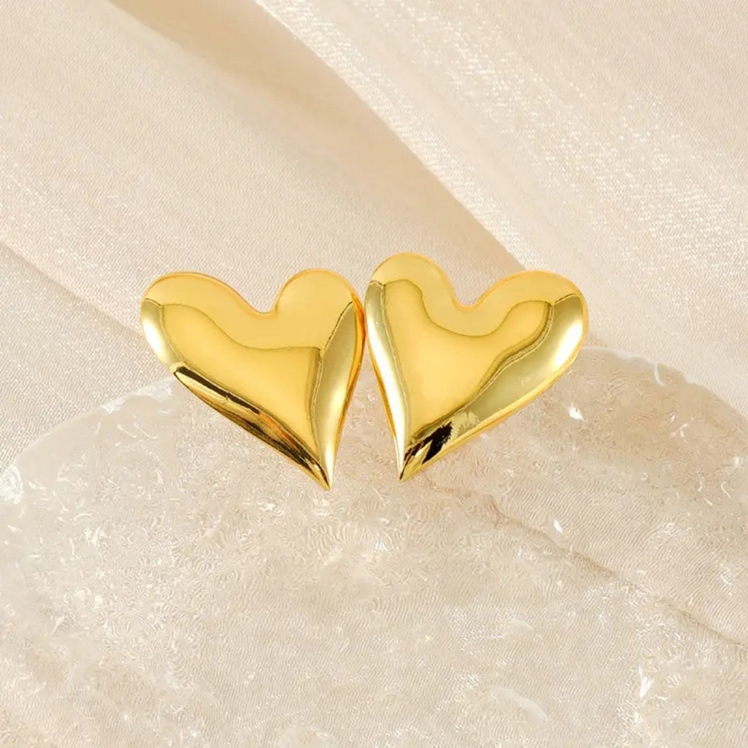 Anti Tarnish Heart Shaped Stud Earring