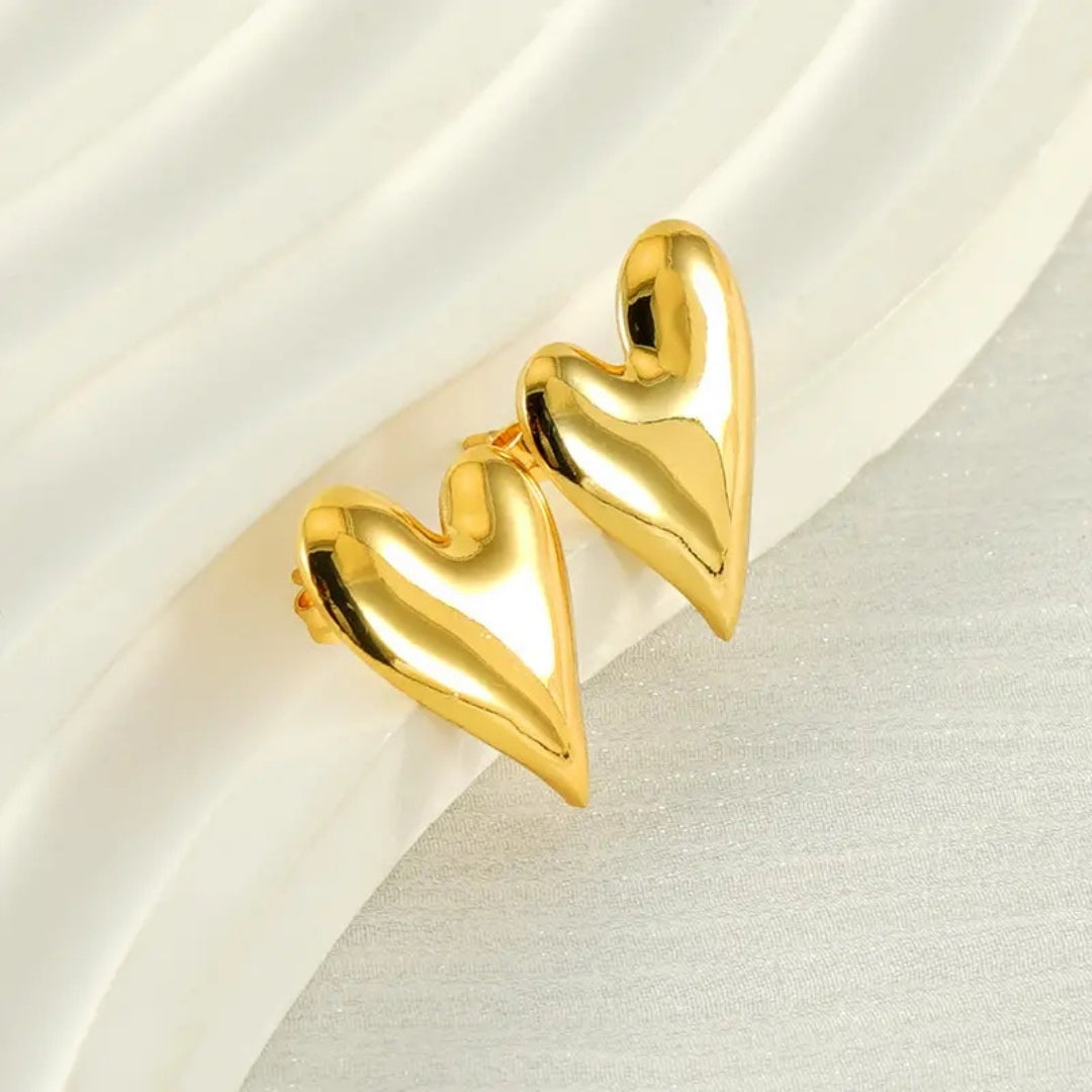 Anti Tarnish Heart Shaped Stud Earring