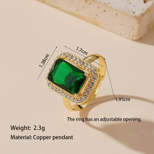 Green Emerald Queen Ring