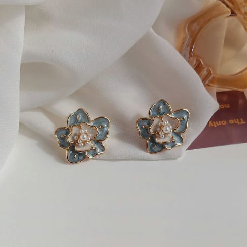 Mini Gold-Plated Floral Studs Earrings