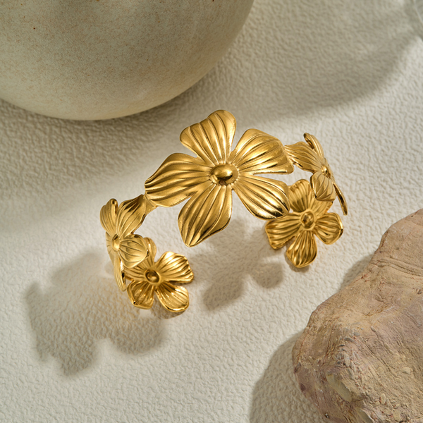 Golden Floral Cuff bracelet