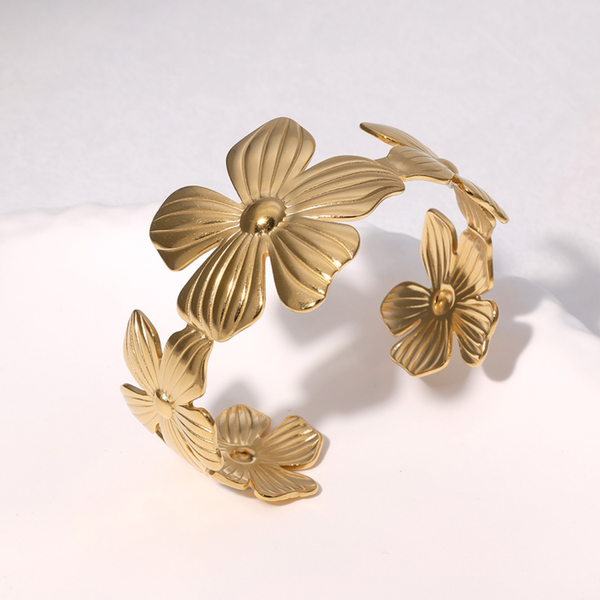 Golden Floral Cuff bracelet