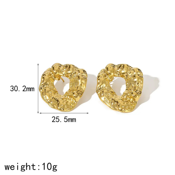 Anti tarnish round texture stud earrings