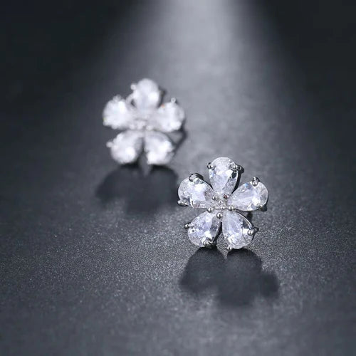 White Stone Flower Stud Earring