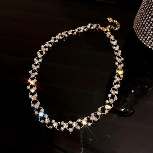 Imitation pearl necklace