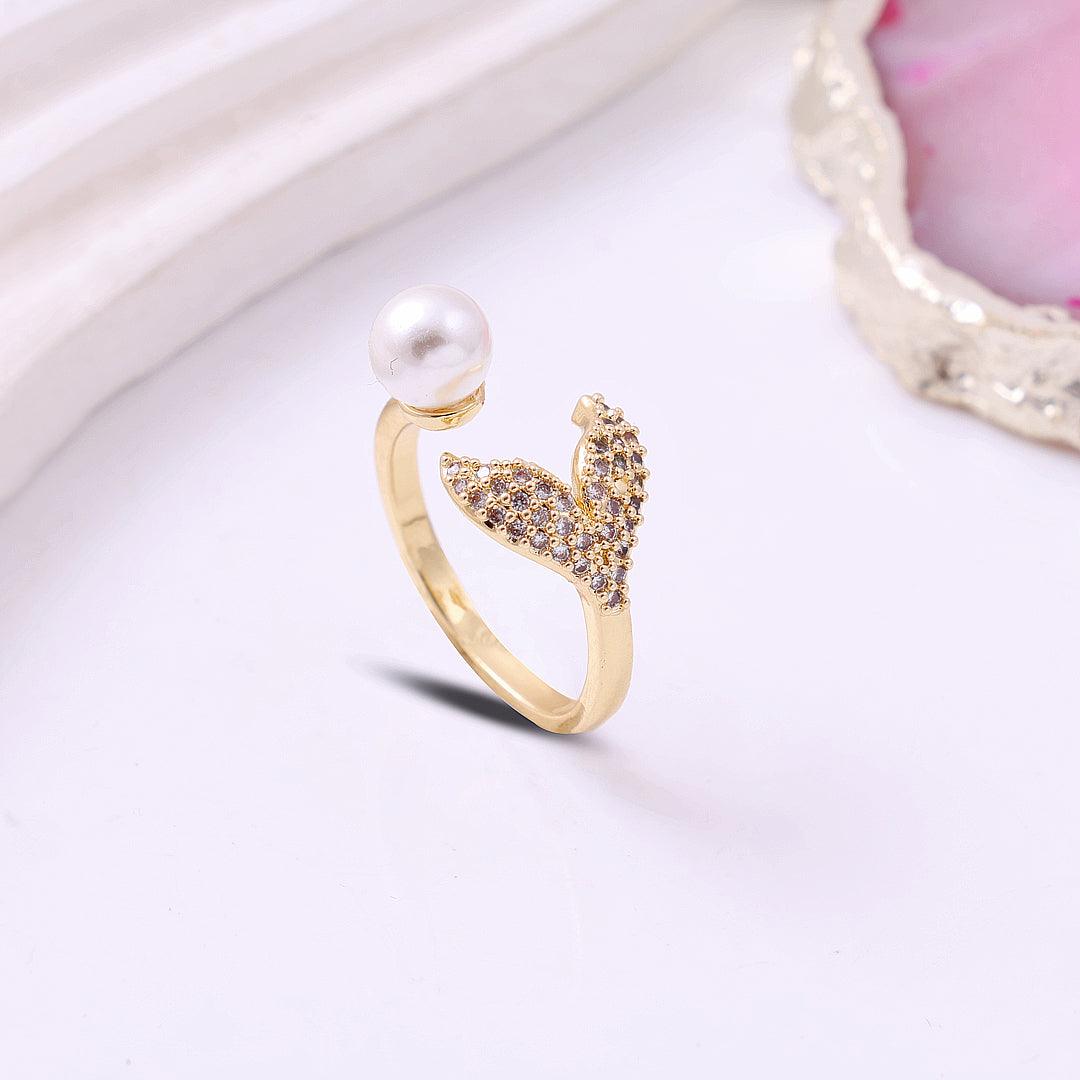 Golden Pearl Elegance Ring