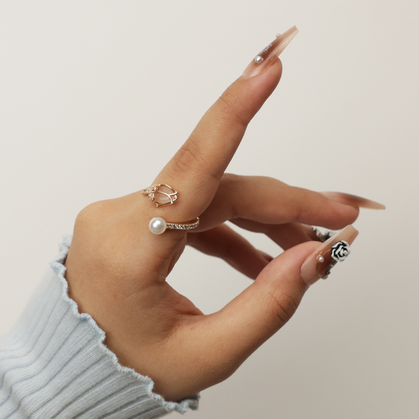 Tulip flower ring