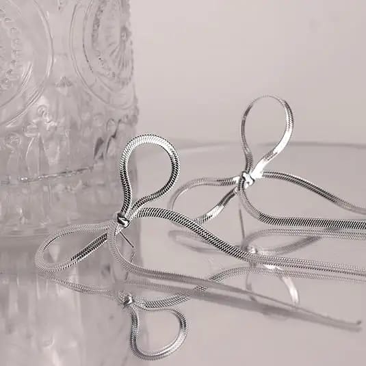 Silver Plated Bow Chain Type Long Earring