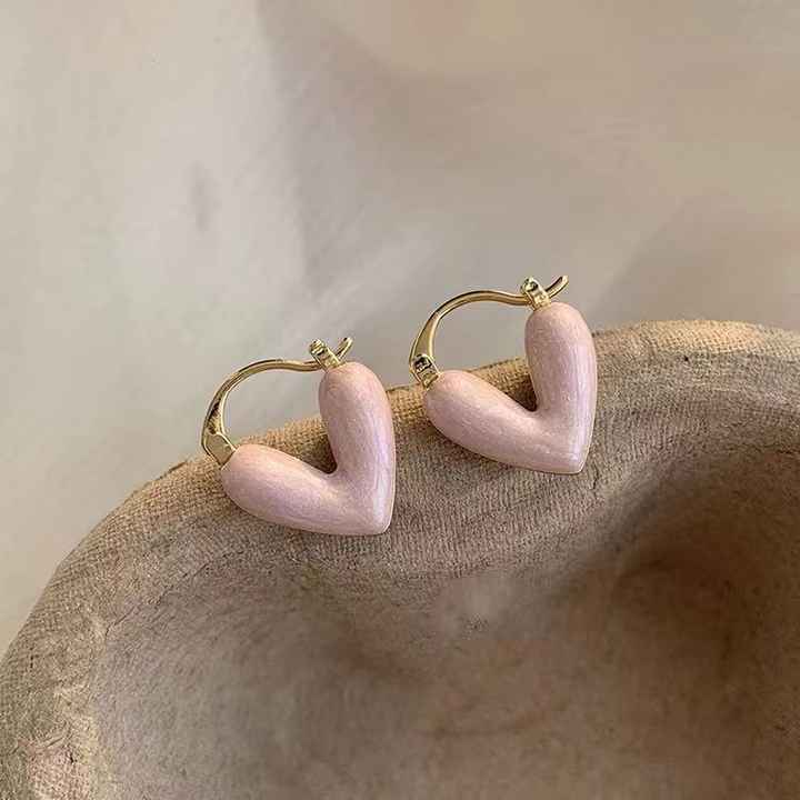 Cute Little Pink Heart Stud Earring