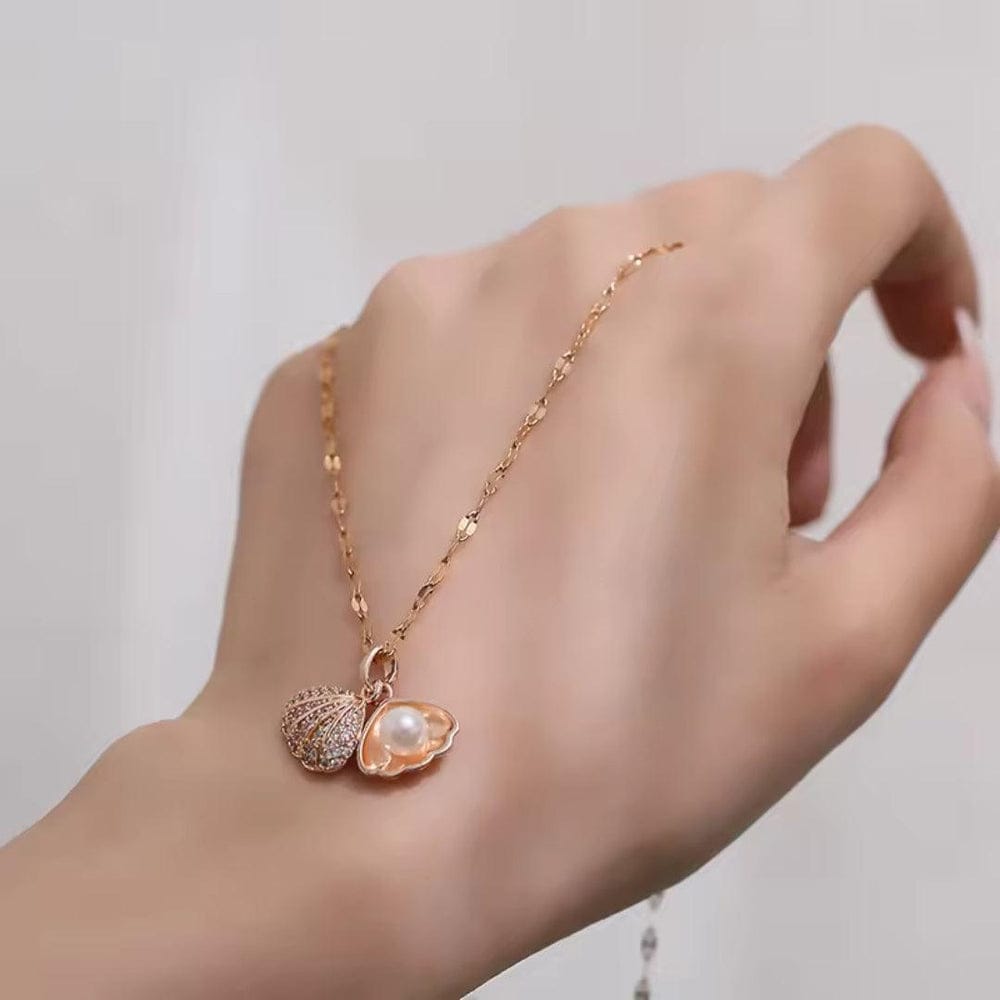 Rose Gold Shell pearl necklace Pendant