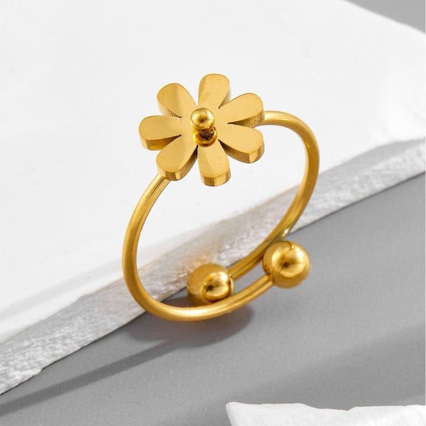 Unique Gold Flower Ring